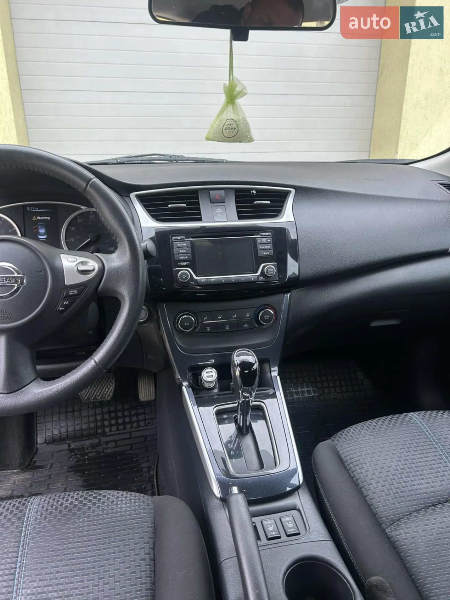 2017 Nissan Sentra - мініатюра 18