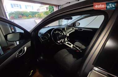 Седан Nissan Sentra 2015 в 