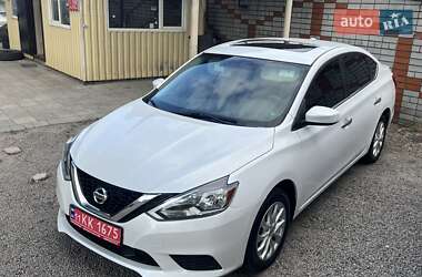 Седан Nissan Sentra 2018 в Днепре