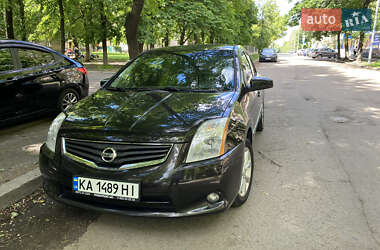 Седан Nissan Sentra 2010 в Киеве