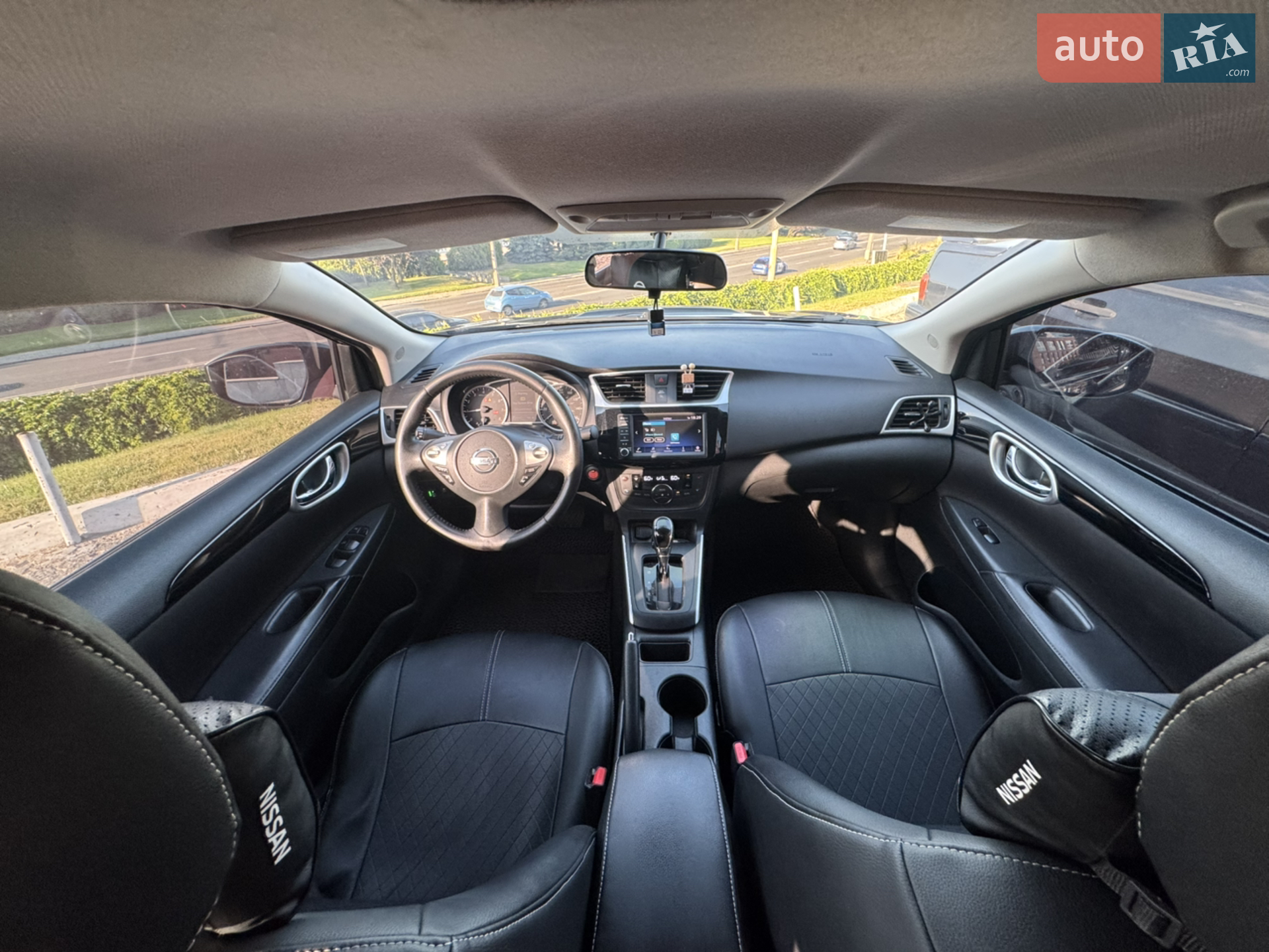 2018 Nissan Sentra - мініатюра 13