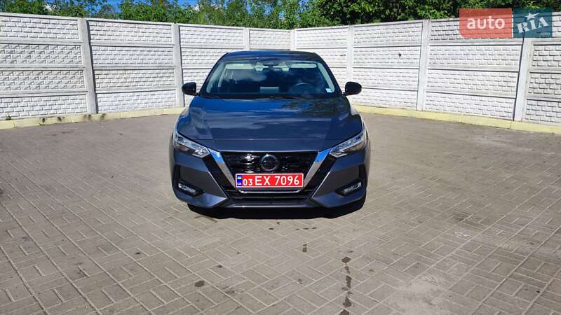 Седан Nissan Sentra 2020 в Ровно