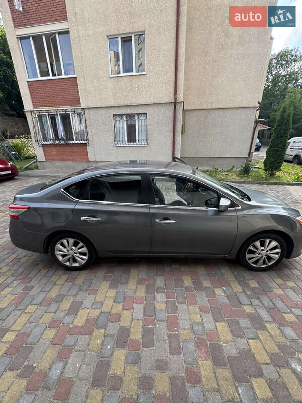 Седан Nissan Sentra 2015 в Тернополі