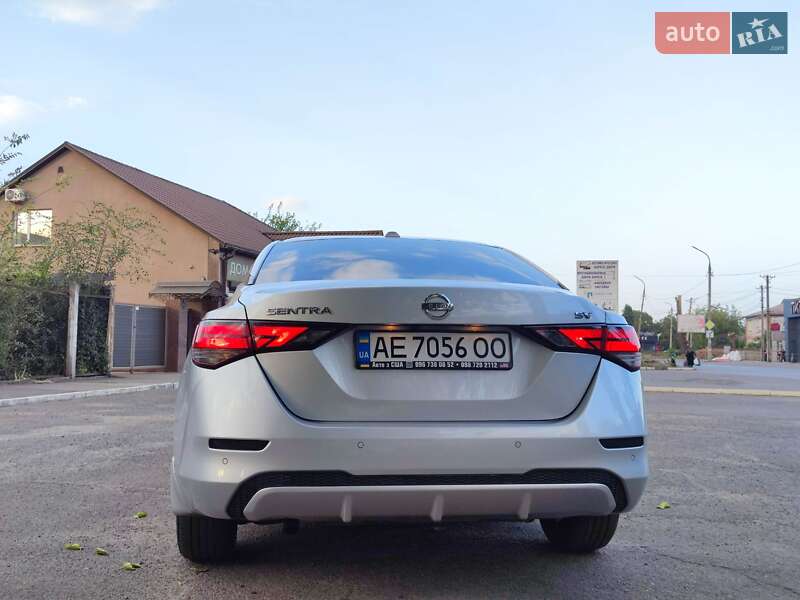 Седан Nissan Sentra 2021 в Кривому Розі