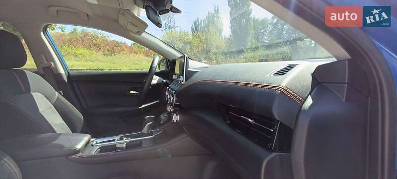 Седан Nissan Sentra 2022 в Києві фото 29 Седан Nissan Sentra 2022 в Києві