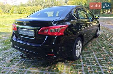 Седан Nissan Sentra 2017 в 
