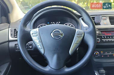 Седан Nissan Sentra 2017 в 