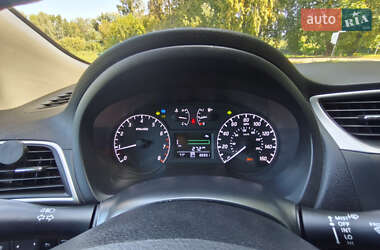 Седан Nissan Sentra 2017 в 