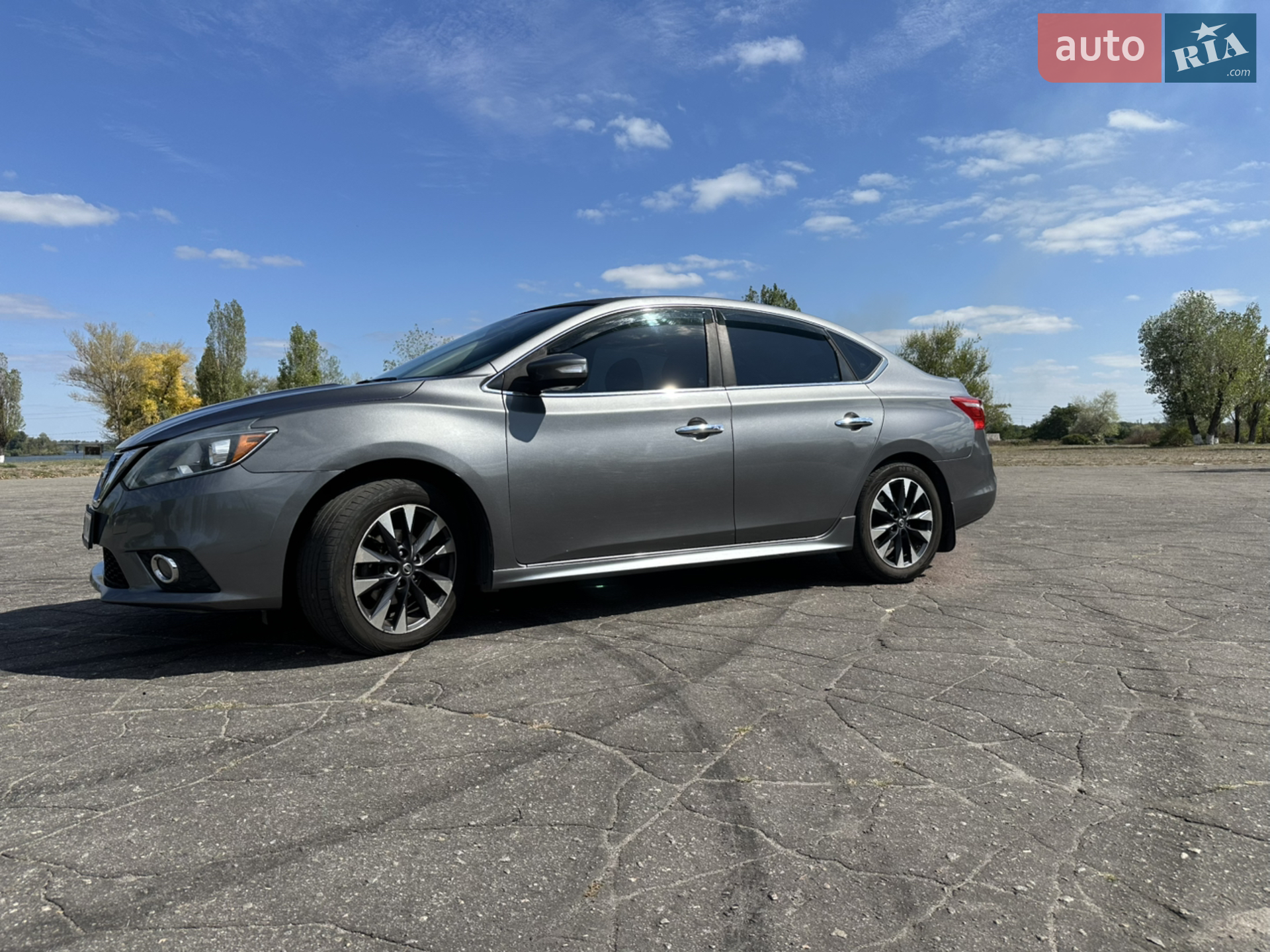 2016 Nissan Sentra - мініатюра 3