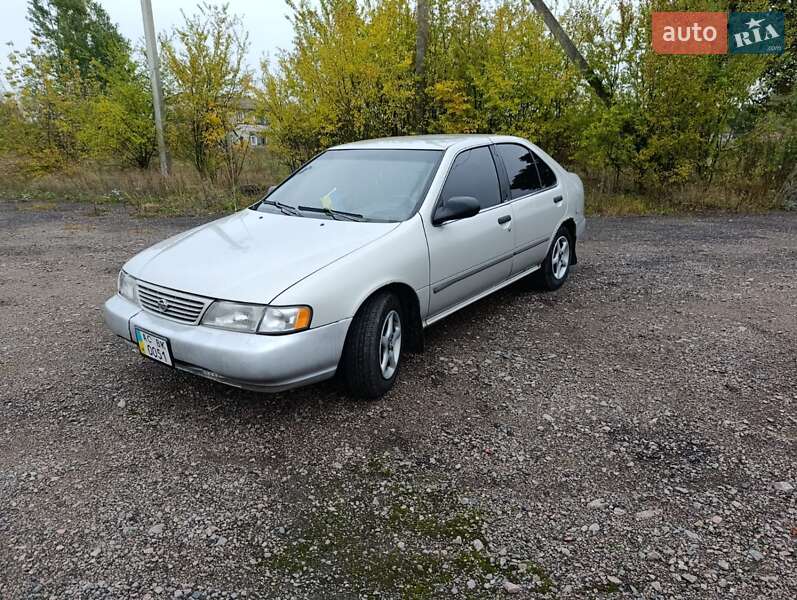Седан Nissan Sentra 1996 в Ковеле