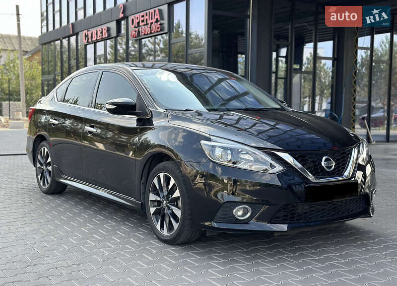 Седан Nissan Sentra 2016 в Ровно