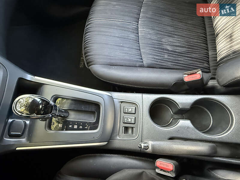 Седан Nissan Sentra 2016 в Николаеве фото 7 Седан Nissan Sentra 2016 в Николаеве