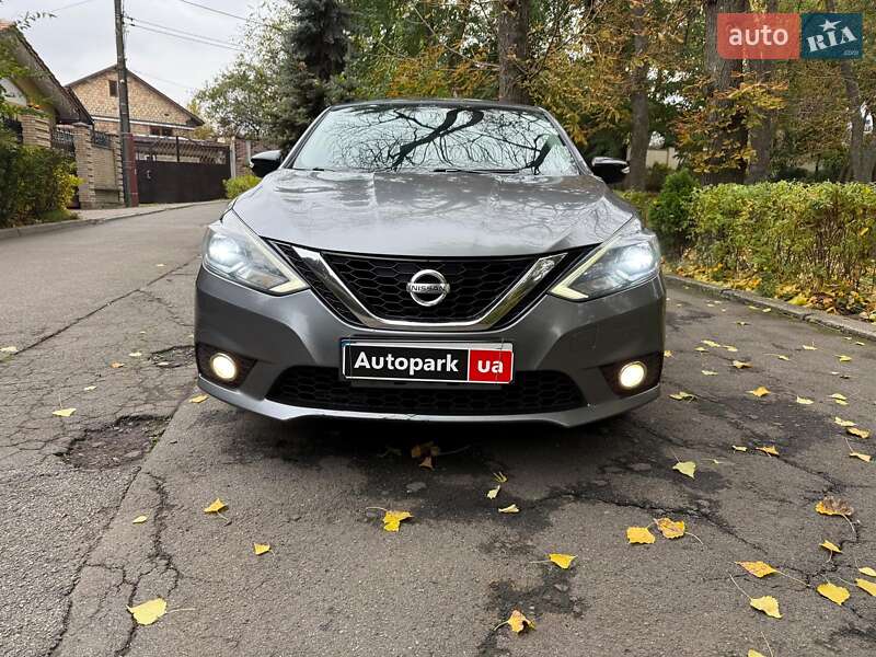 Седан Nissan Sentra 2017 в Киеве фото 4 Седан Nissan Sentra 2017 в Киеве