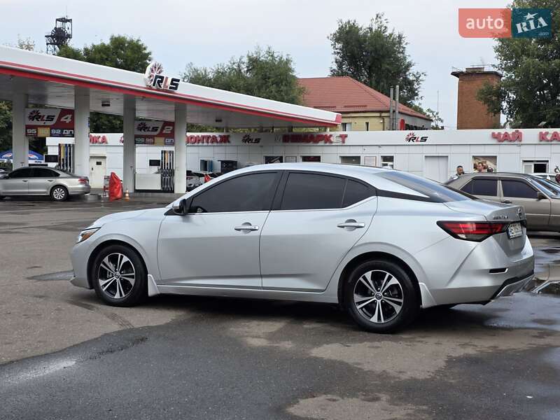 Седан Nissan Sentra 2021 в Кривому Розі