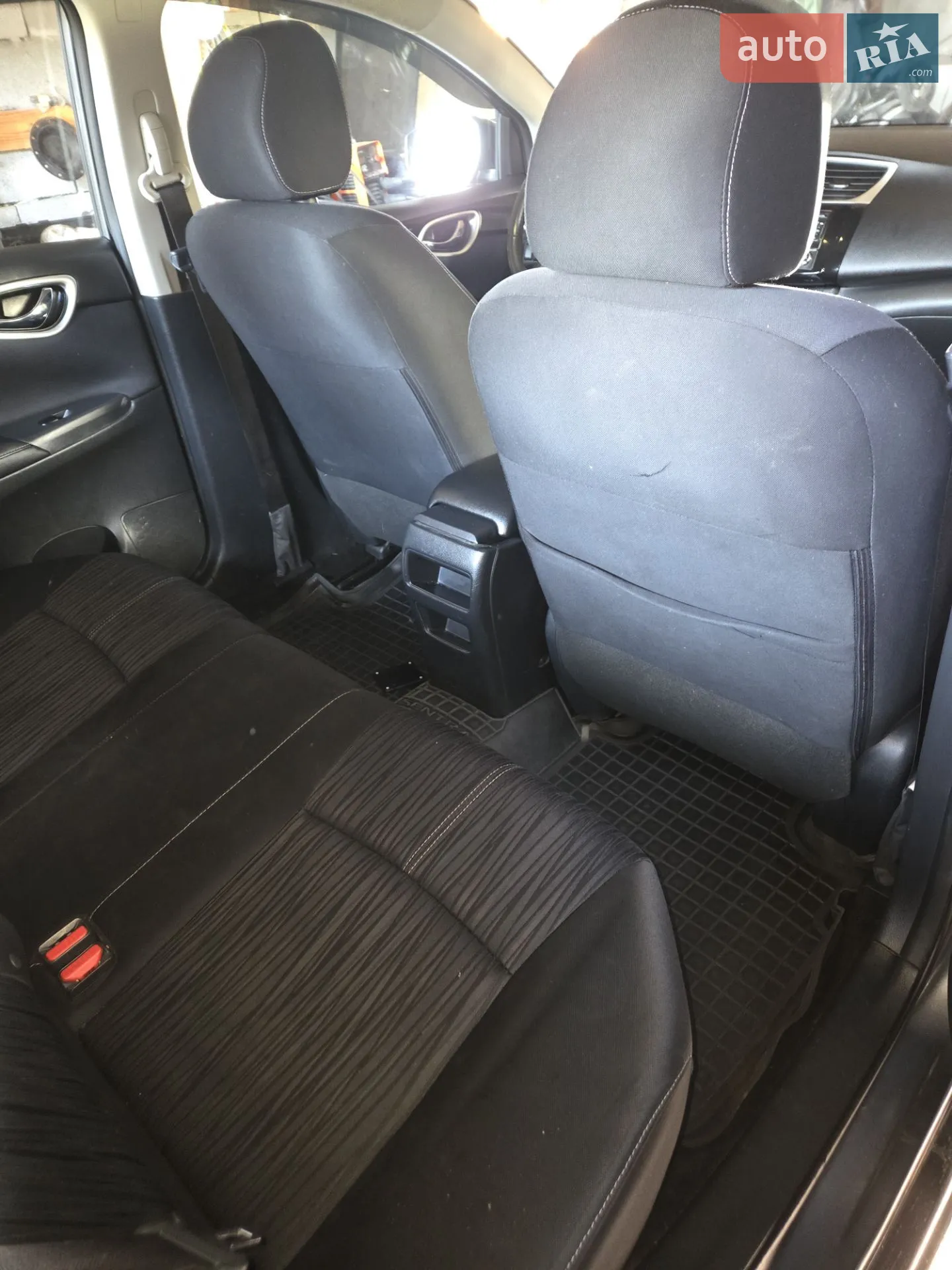 2016 Nissan Sentra - мініатюра 13