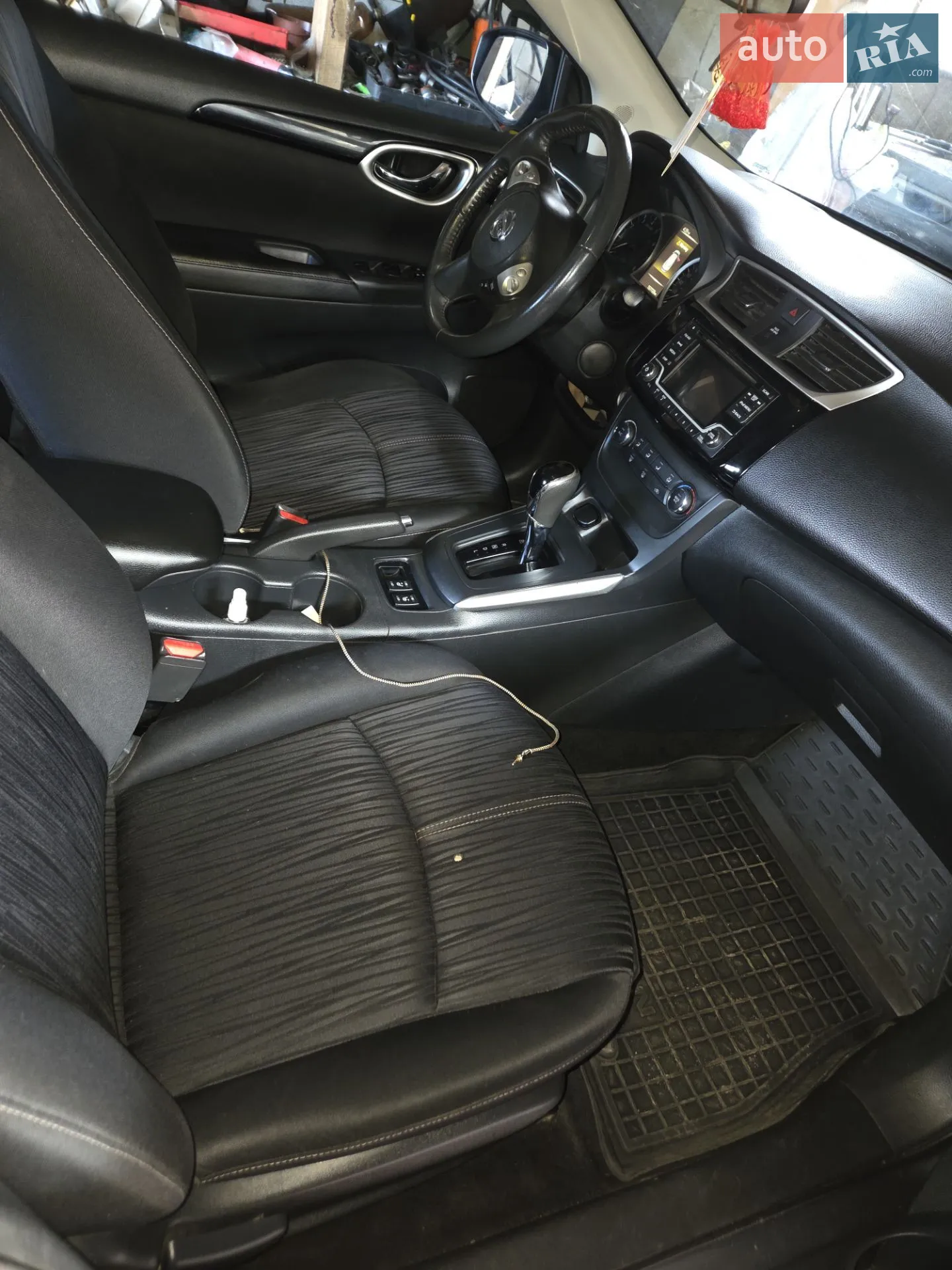 2016 Nissan Sentra - мініатюра 17