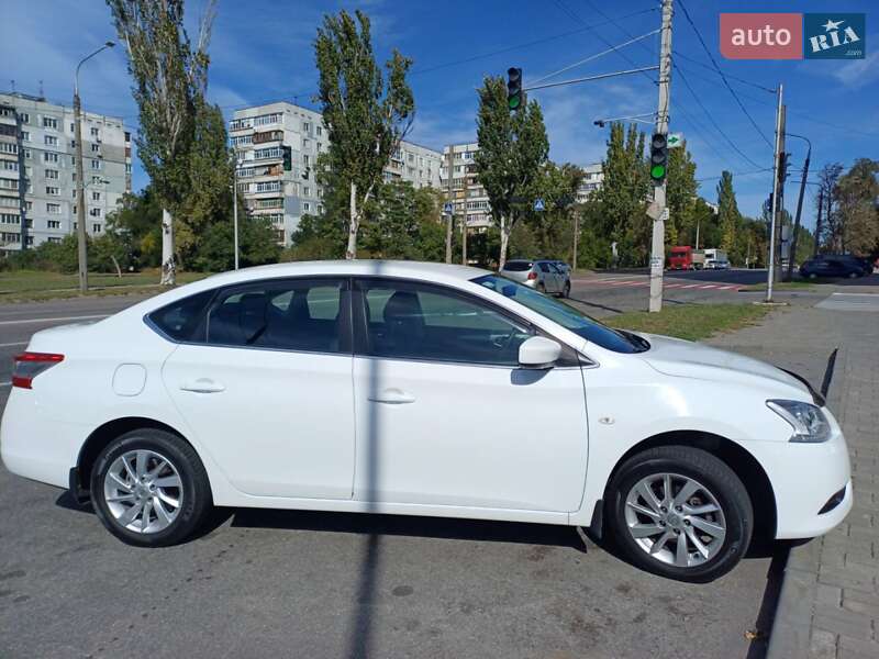 Седан Nissan Sentra 2016 в Запоріжжі