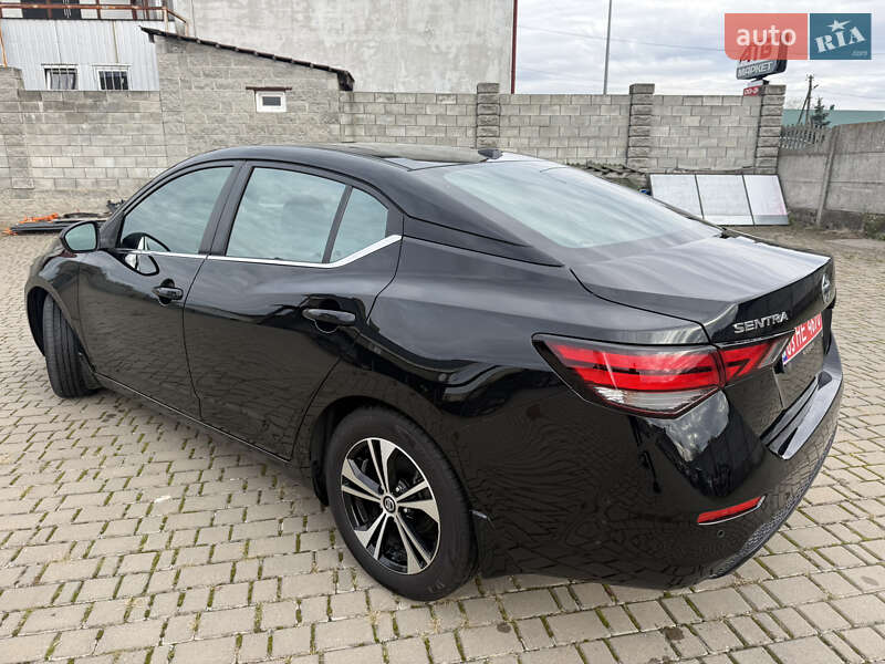 Седан Nissan Sentra 2020 в Киеве