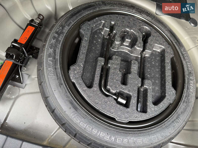 Седан Nissan Sentra 2020 в Киеве