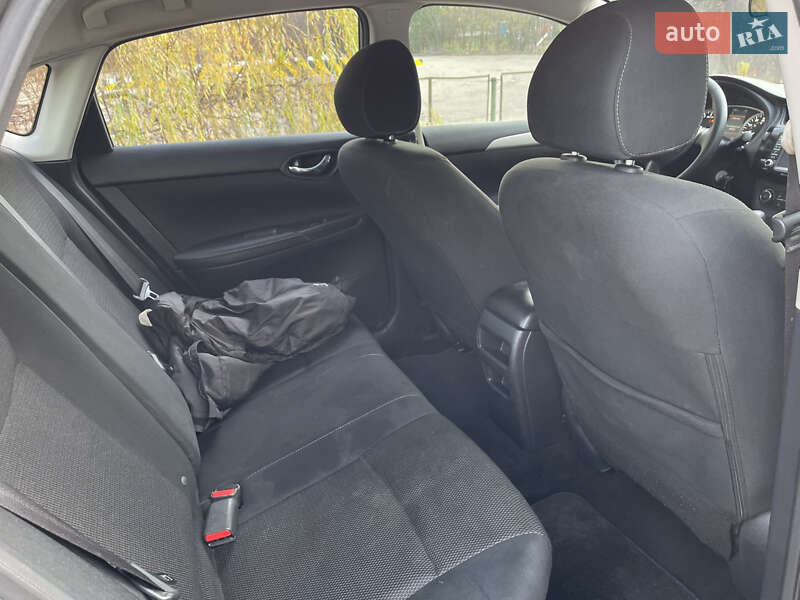 Седан Nissan Sentra 2019 в Ровно фото 20 Седан Nissan Sentra 2019 в Ровно