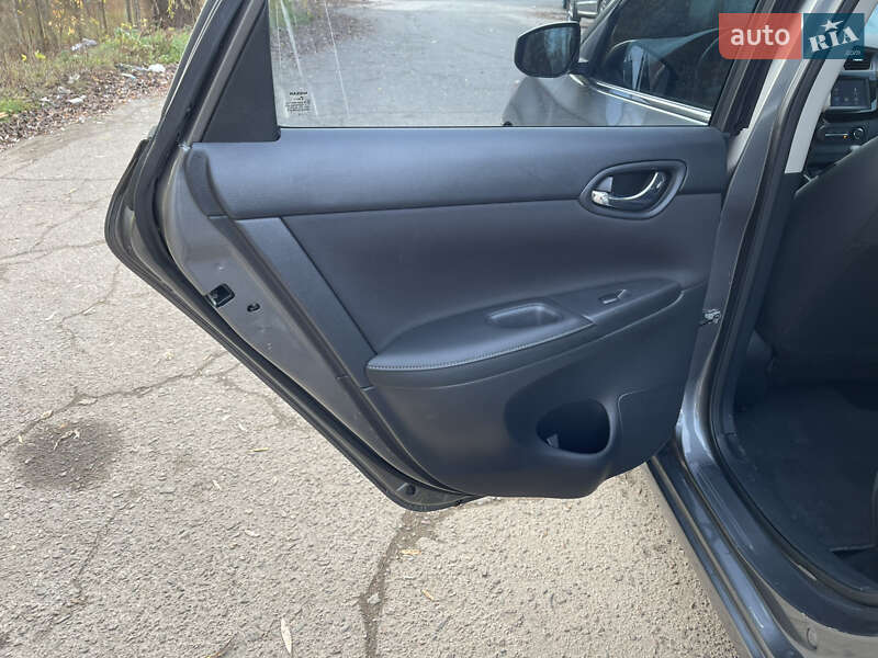 Седан Nissan Sentra 2019 в Ровно фото 23 Седан Nissan Sentra 2019 в Ровно