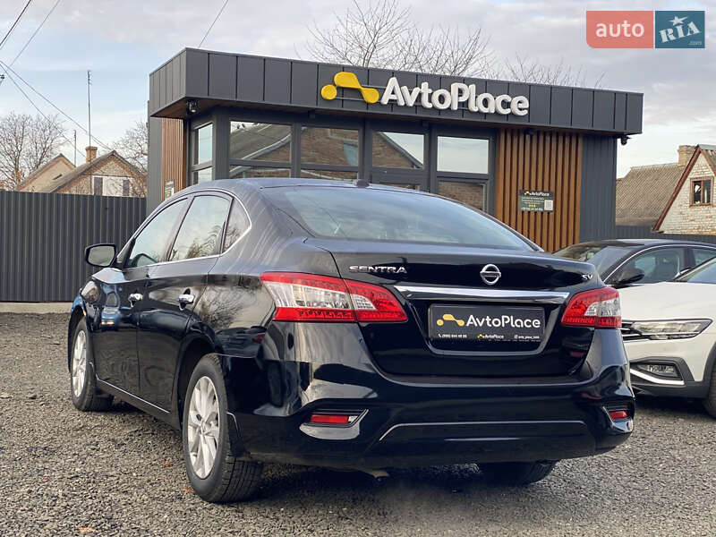 Седан Nissan Sentra 2019 в Луцке