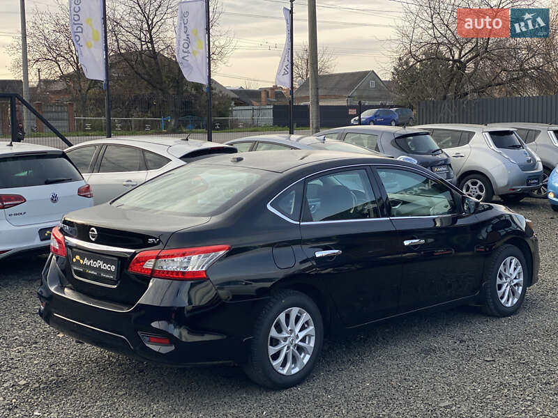 Седан Nissan Sentra 2019 в Луцке
