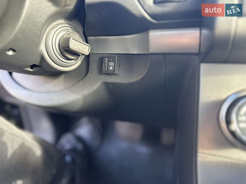 Седан Nissan Sentra 2010 в Киеве фото 13 Седан Nissan Sentra 2010 в Киеве