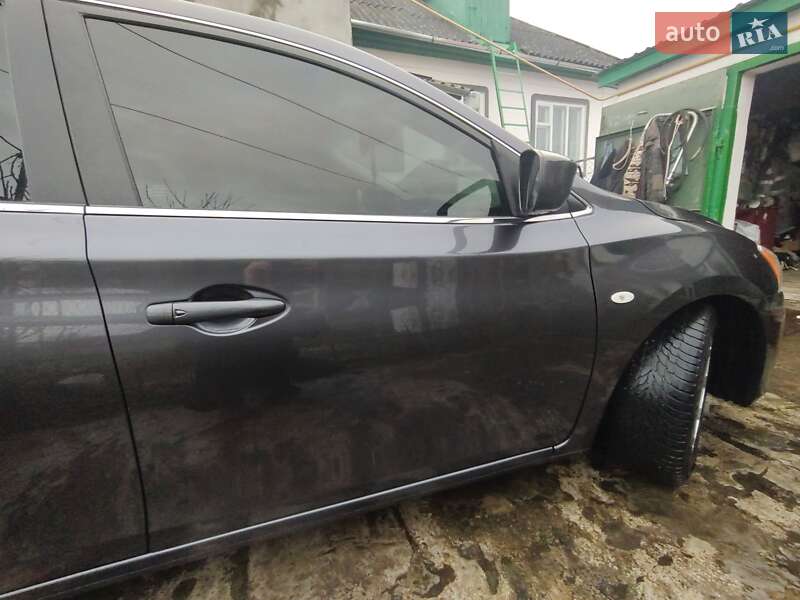 Седан Nissan Sentra 2015 в Прилуках