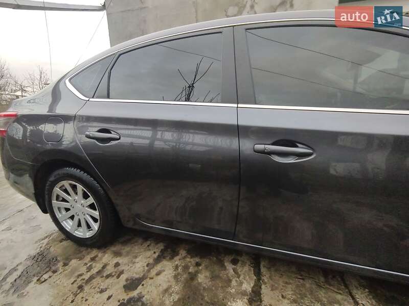 Седан Nissan Sentra 2015 в Прилуках