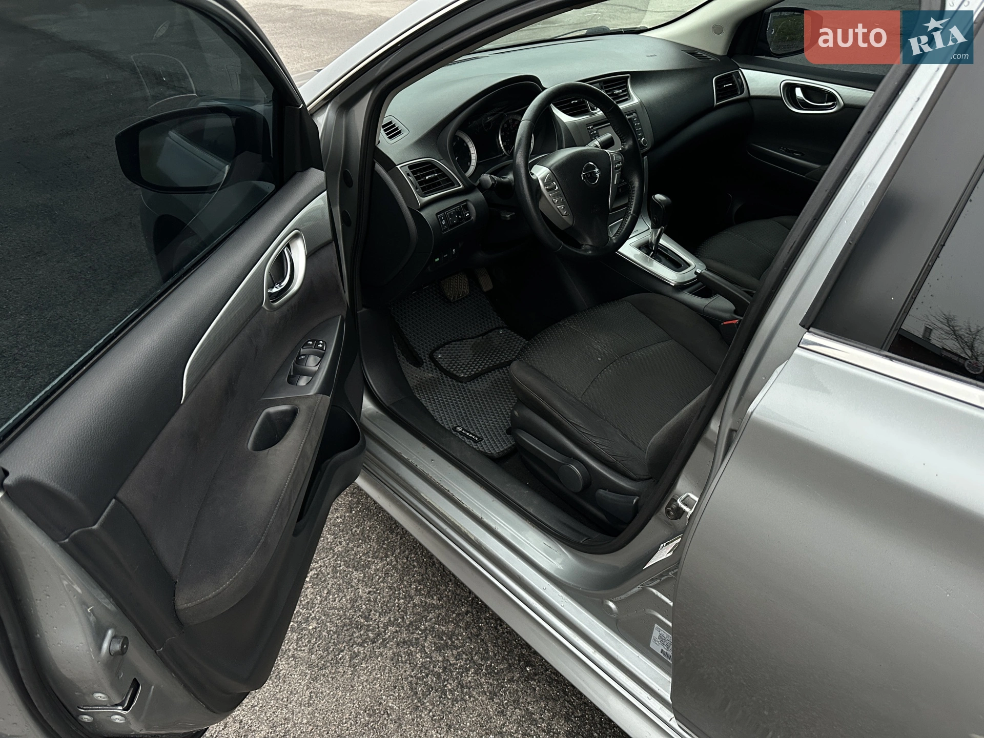2013 Nissan Sentra - мініатюра 24