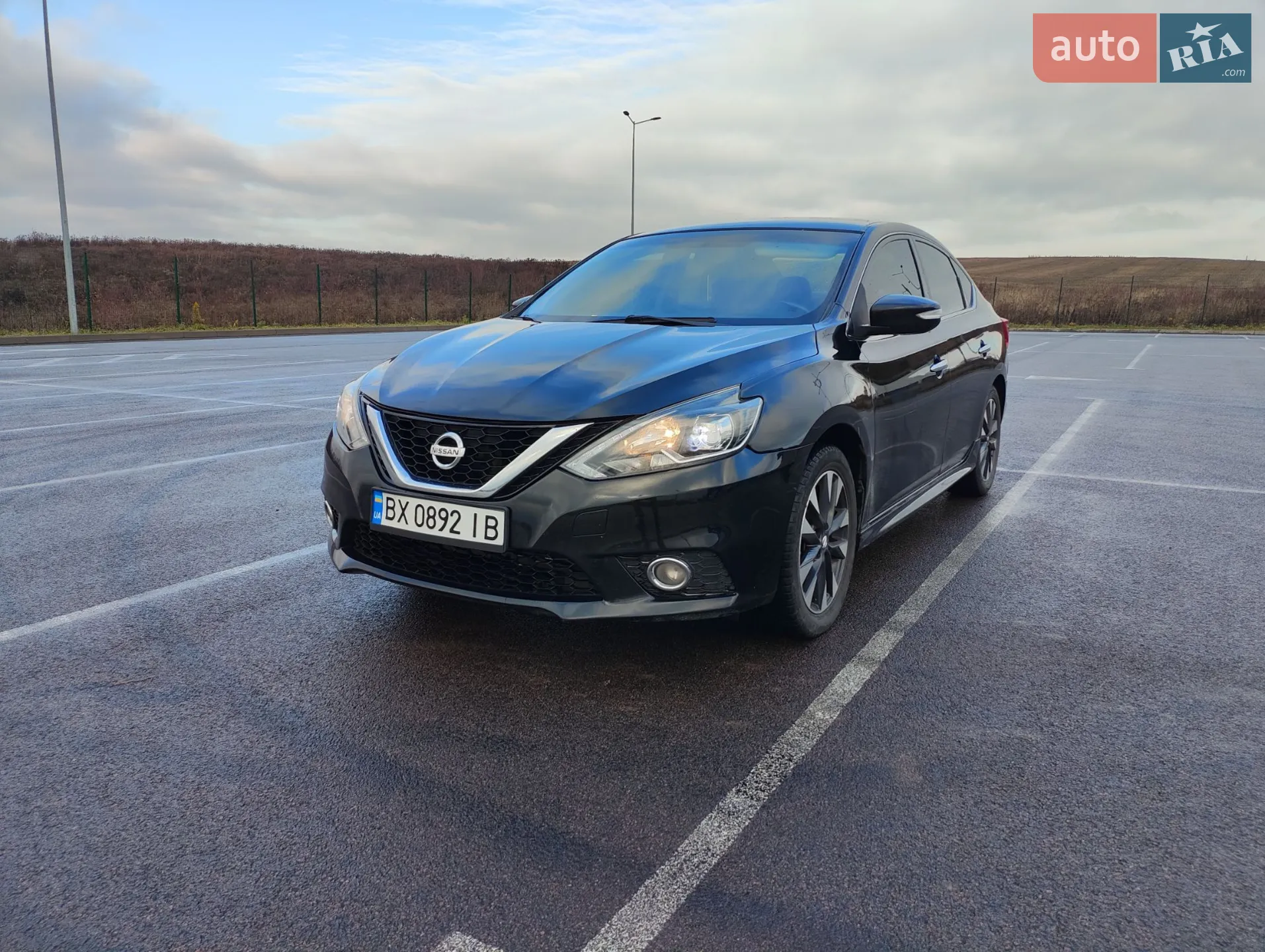 2016 Nissan Sentra - мініатюра 2
