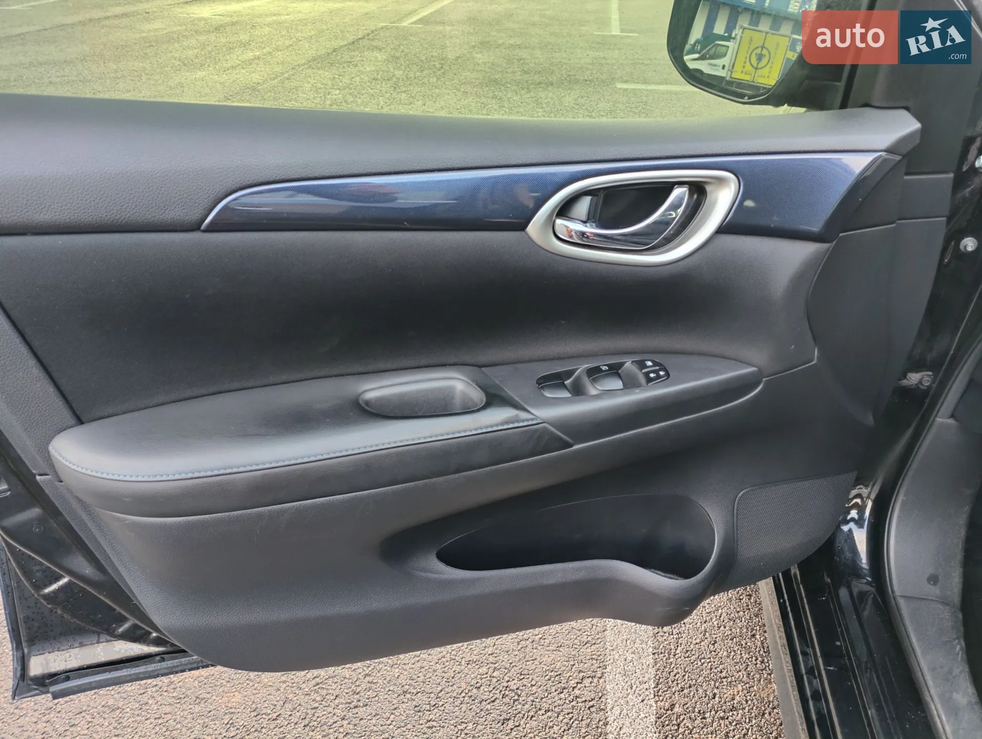 2016 Nissan Sentra - мініатюра 18