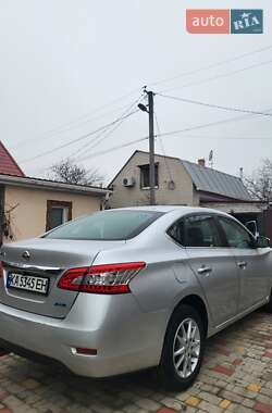 Седан Nissan Sentra 2014 в Дніпрі