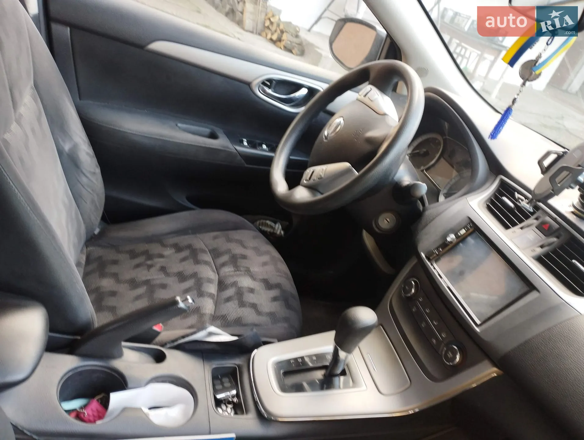 2013 Nissan Sentra - мініатюра 19