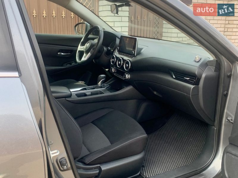 Седан Nissan Sentra 2020 в Киеве фото 16 Седан Nissan Sentra 2020 в Киеве