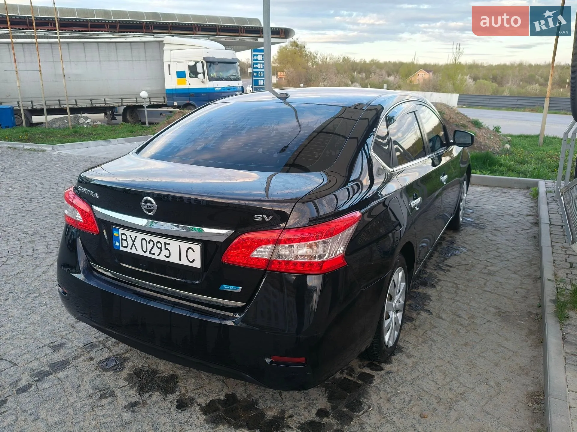 2013 Nissan Sentra - мініатюра 8
