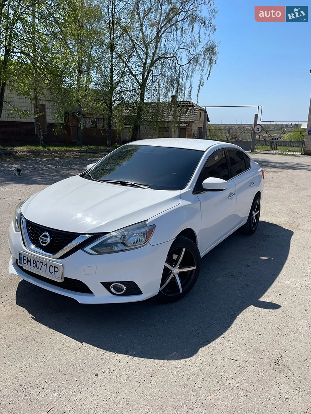2017 Nissan Sentra - фото 1