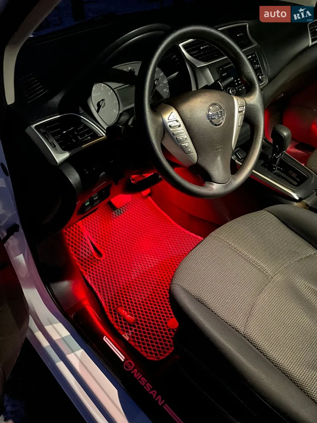 2017 Nissan Sentra - мініатюра 24