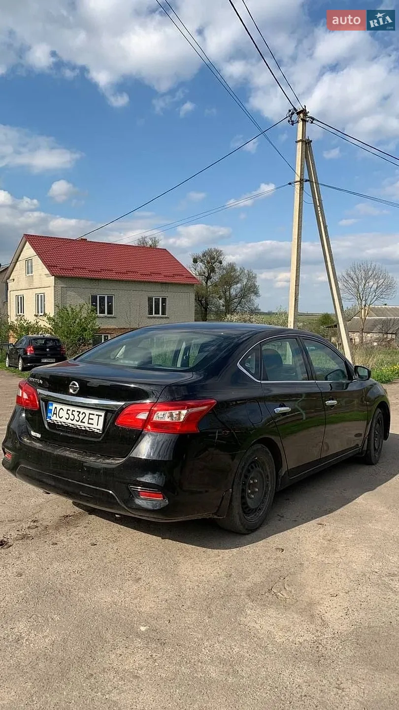 2017 Nissan Sentra - мініатюра 2