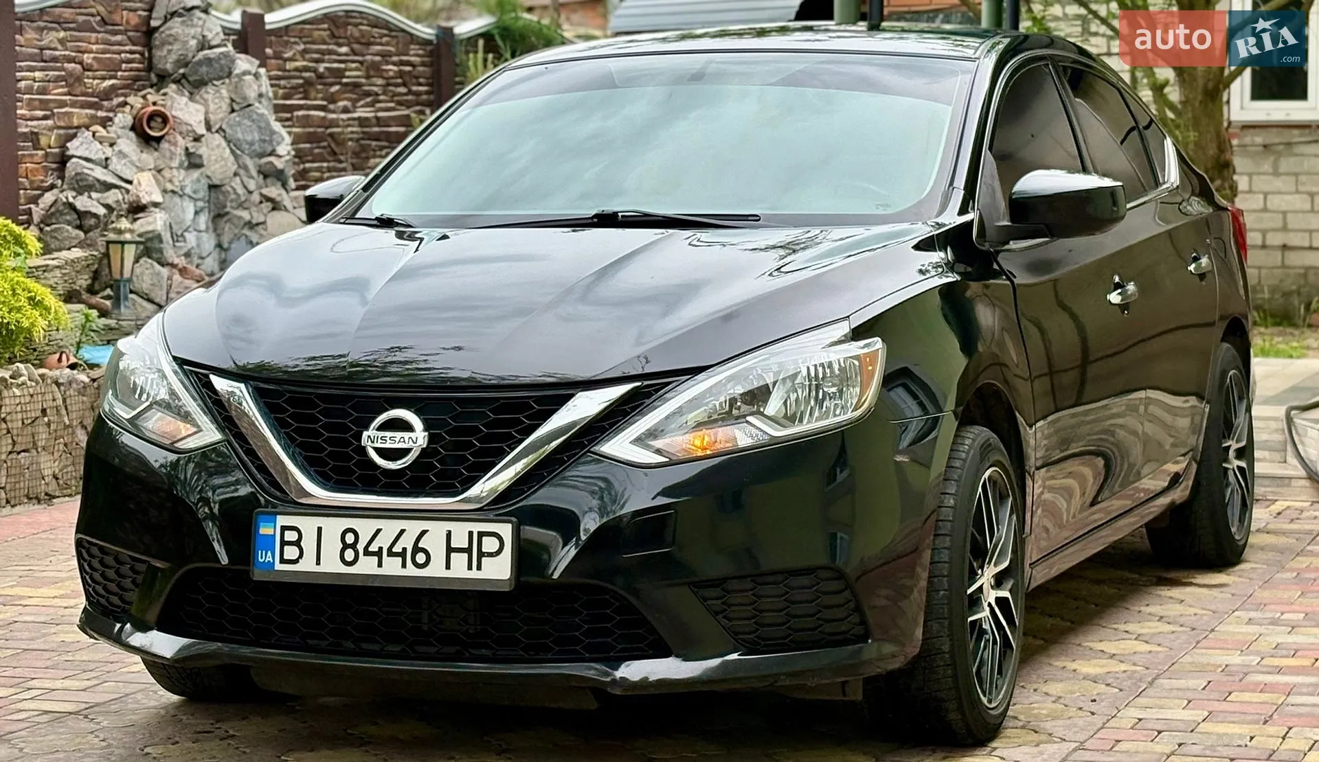 2017 Nissan Sentra - фото 1