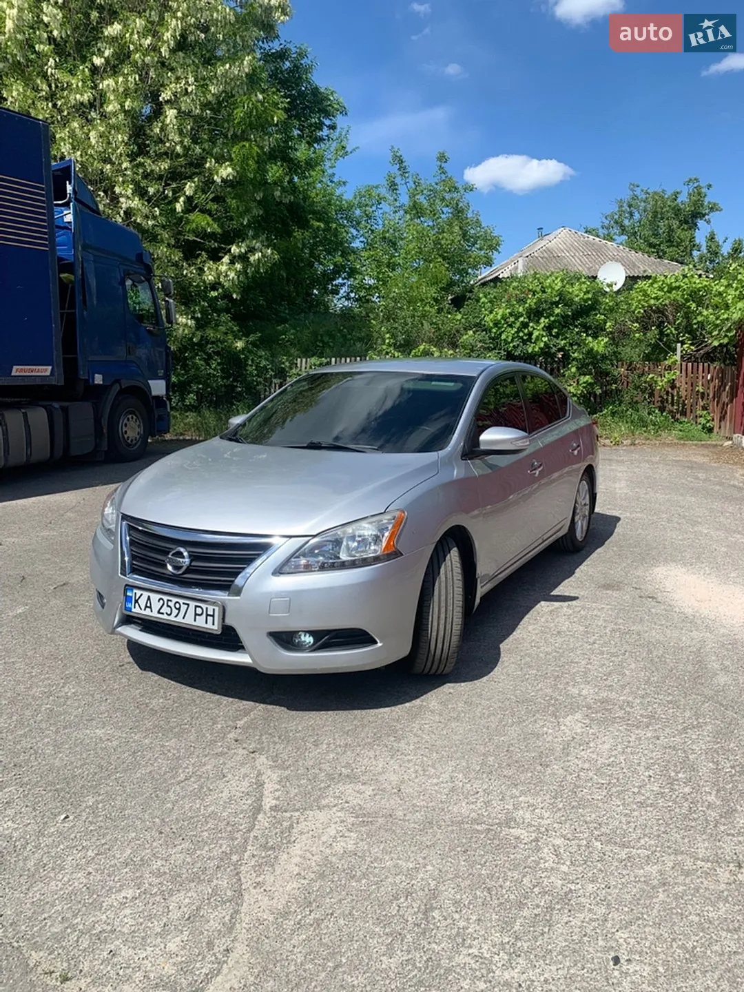 2015 Nissan Sentra - мініатюра 2