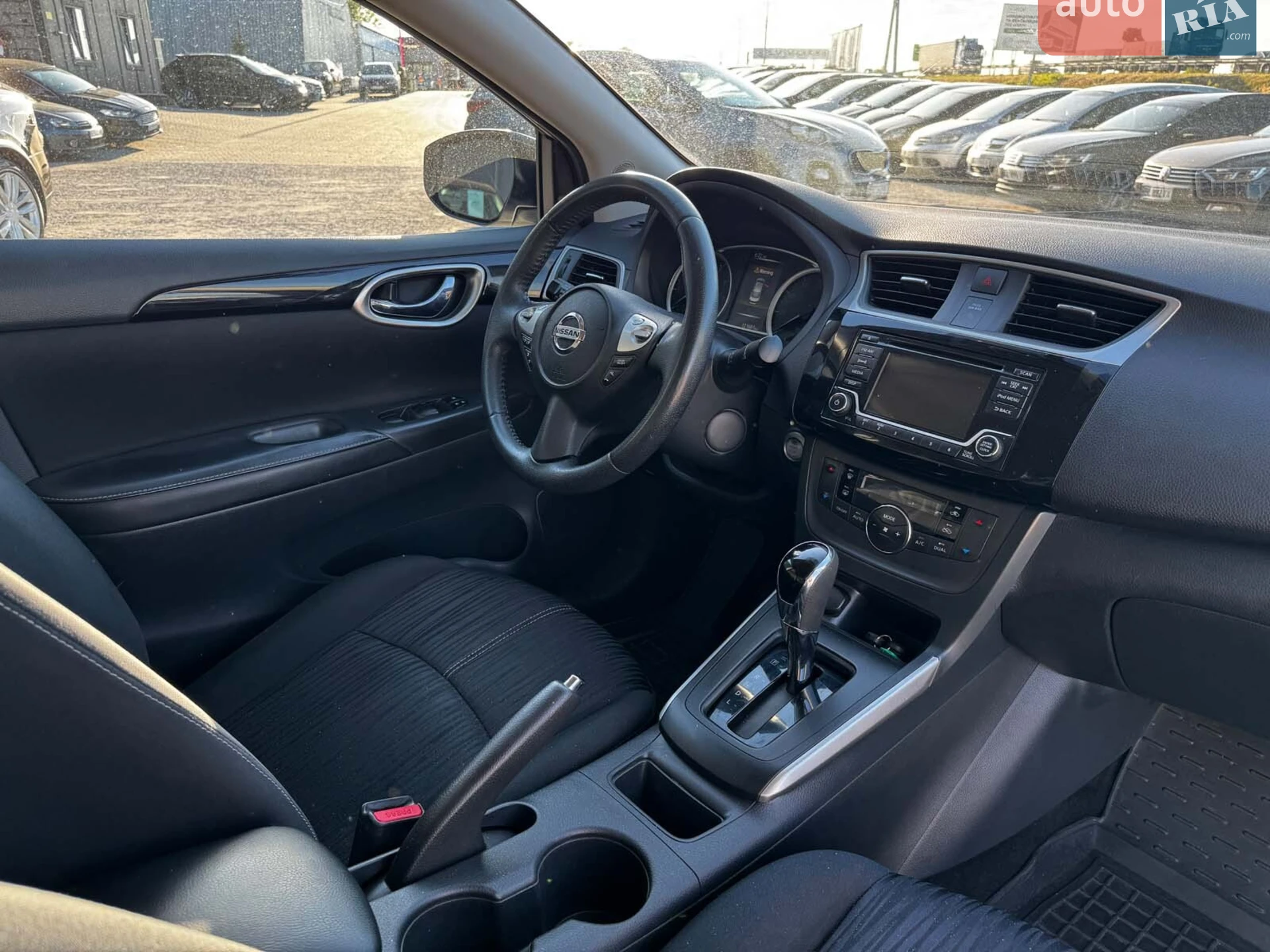 2018 Nissan Sentra - мініатюра 39
