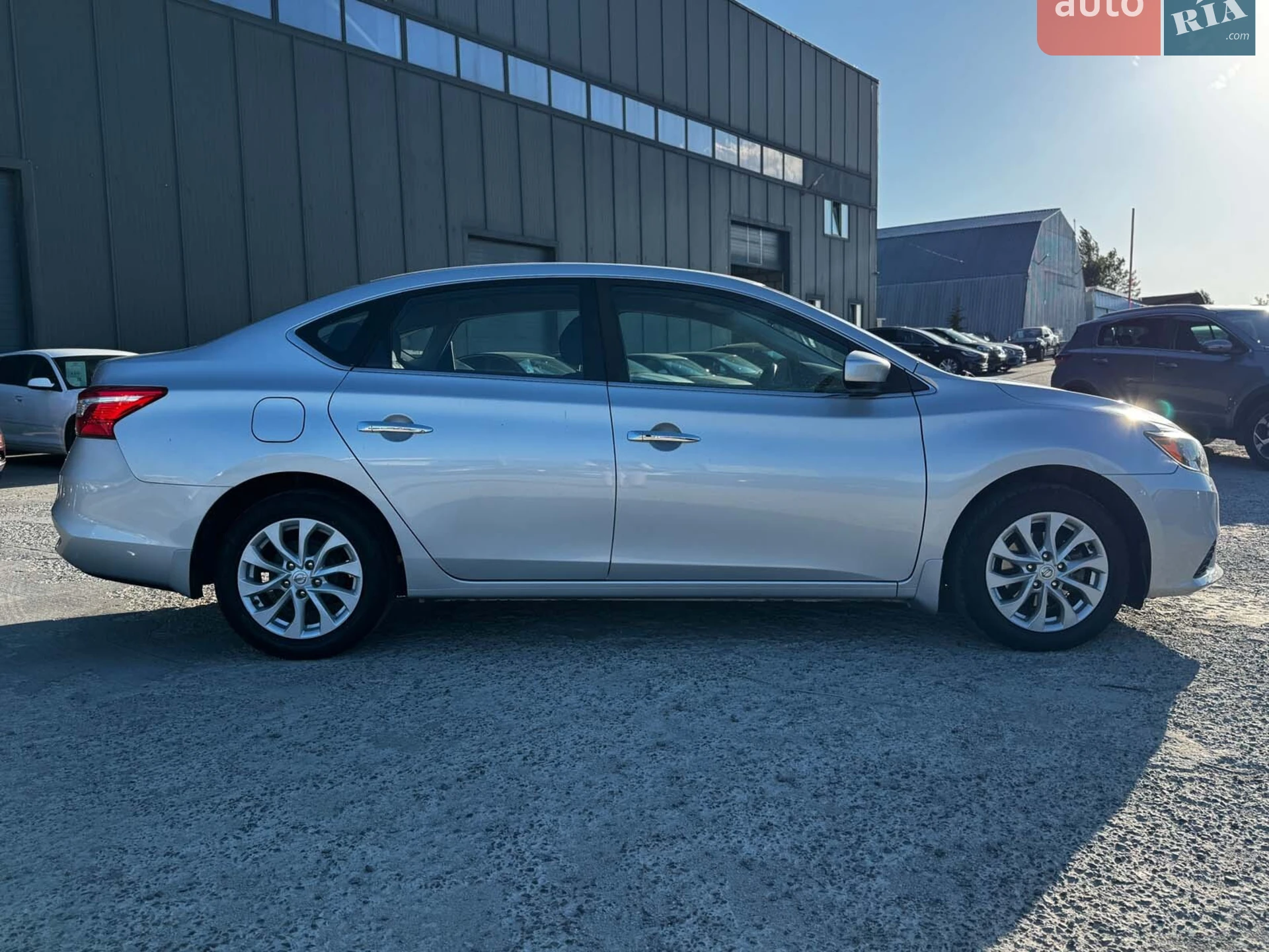 2018 Nissan Sentra - мініатюра 10