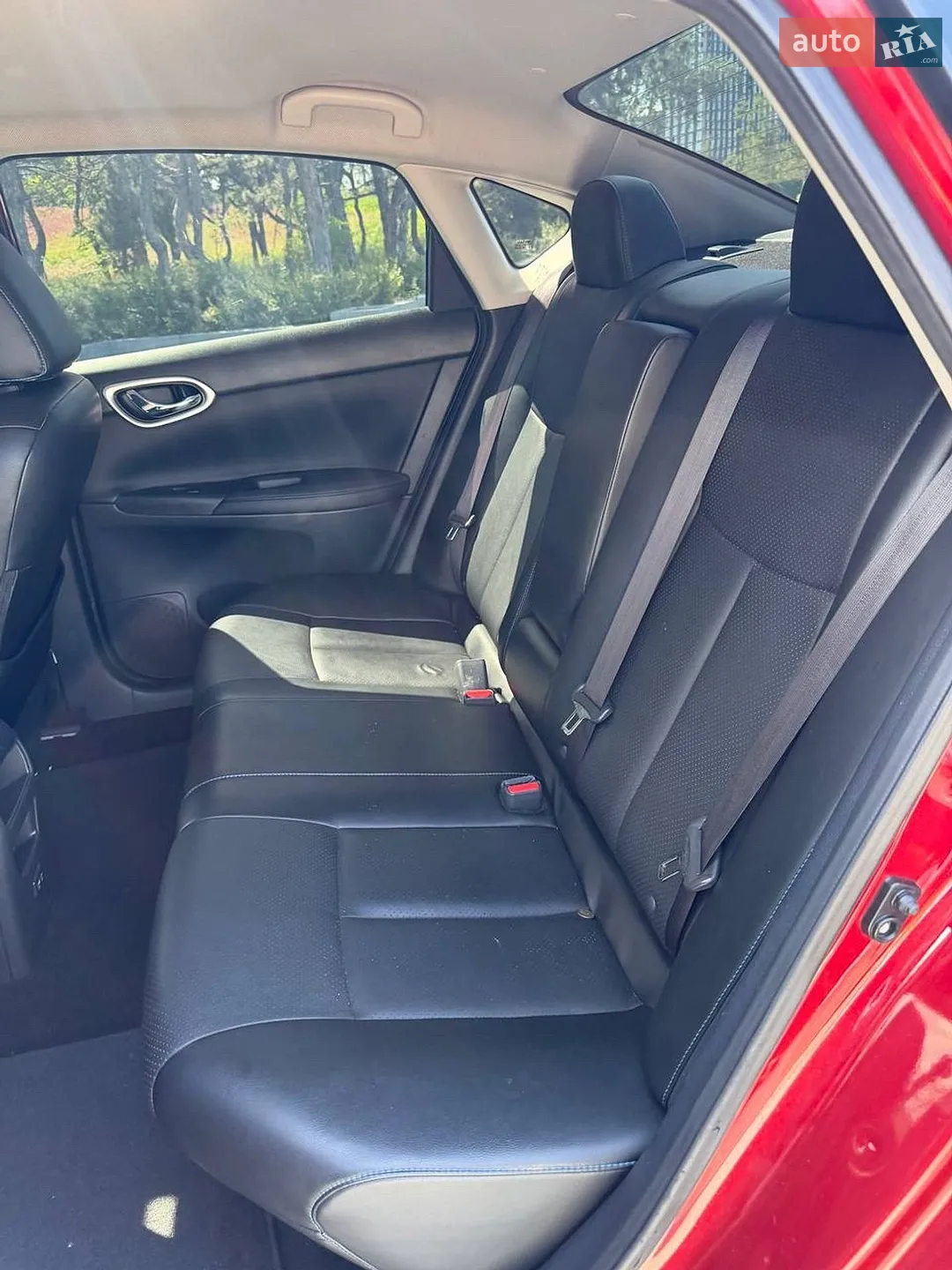 2019 Nissan Sentra - мініатюра 13