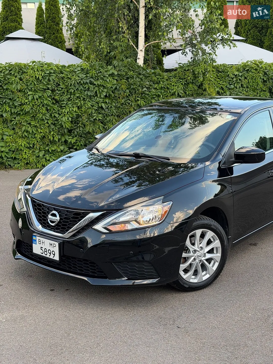 2017 Nissan Sentra - мініатюра 2