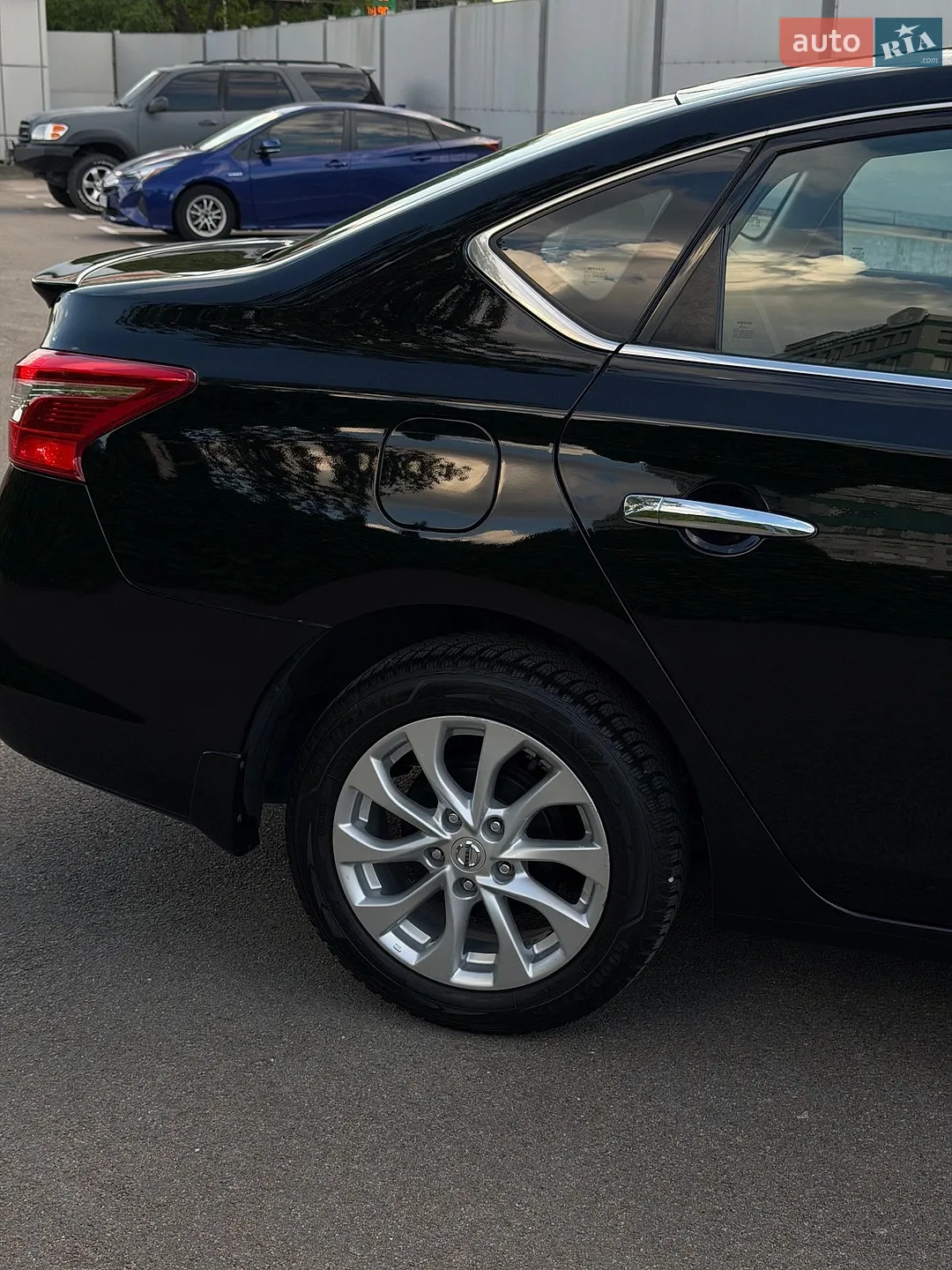 2017 Nissan Sentra - мініатюра 19