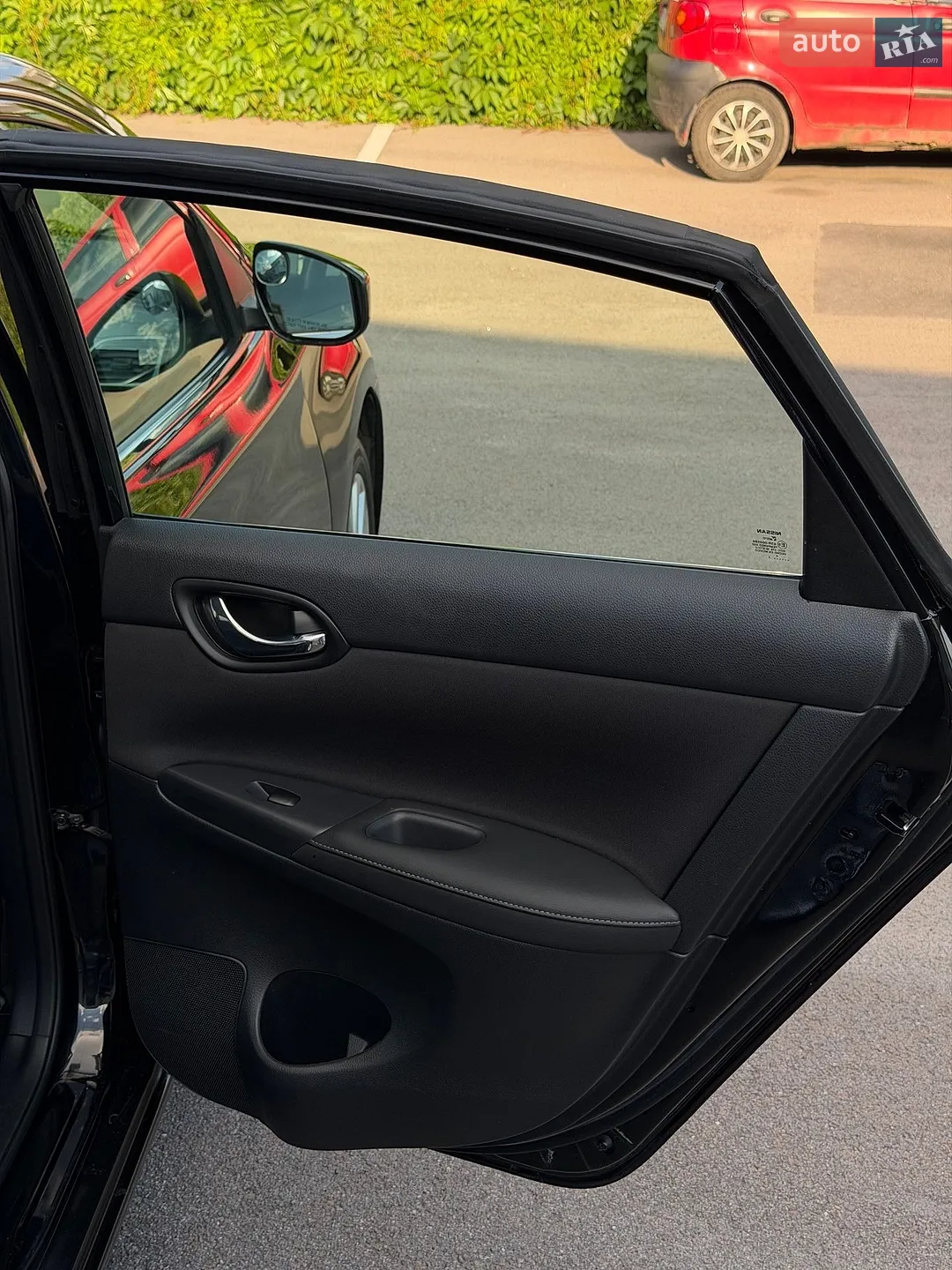 2017 Nissan Sentra - мініатюра 37