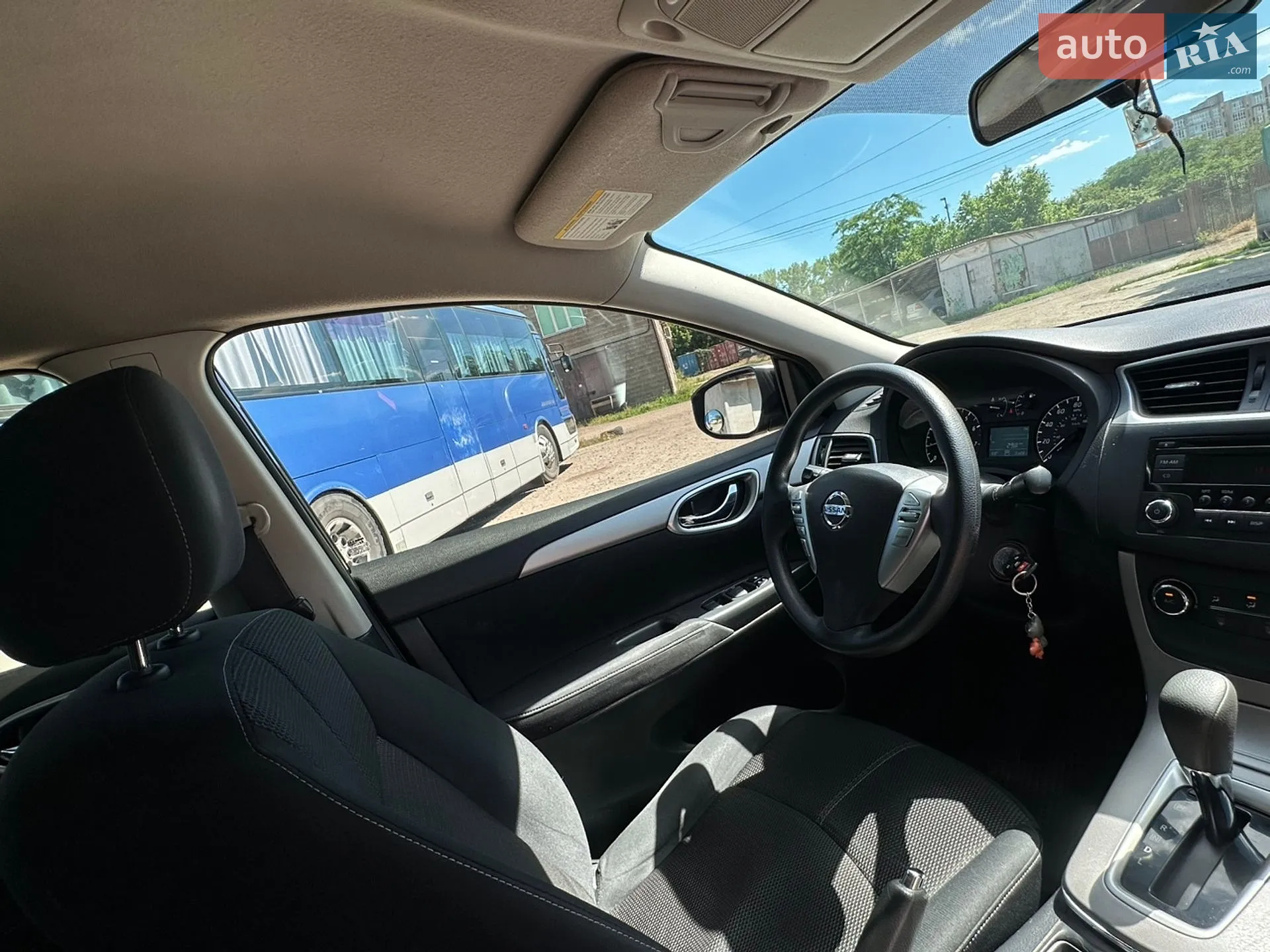 2015 Nissan Sentra - мініатюра 34