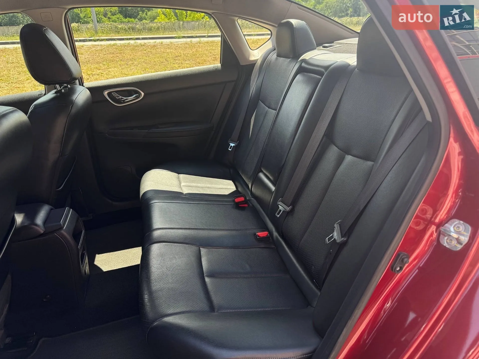 2017 Nissan Sentra - мініатюра 8